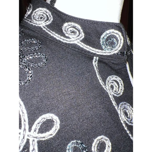 Lauren Michelle Womens Soutache — Small - Picture 8 of 9